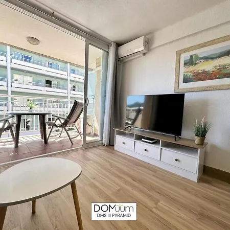 Domuum Holidays - Dms Iii Pyramid サロウ